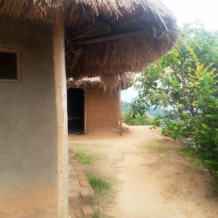 Mbunga Community Tourism Campsite Kasese Kültér fotó