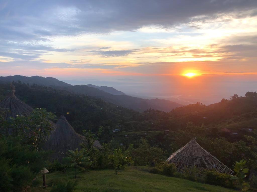 Mbunga Community Tourism Campsite Kasese Kültér fotó