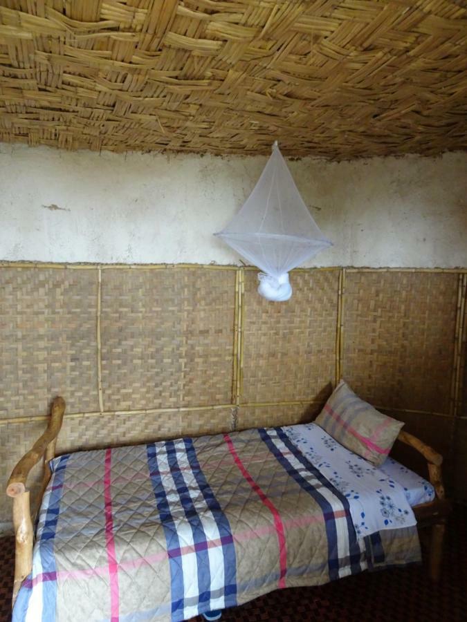 Mbunga Community Tourism Campsite Kasese Kültér fotó