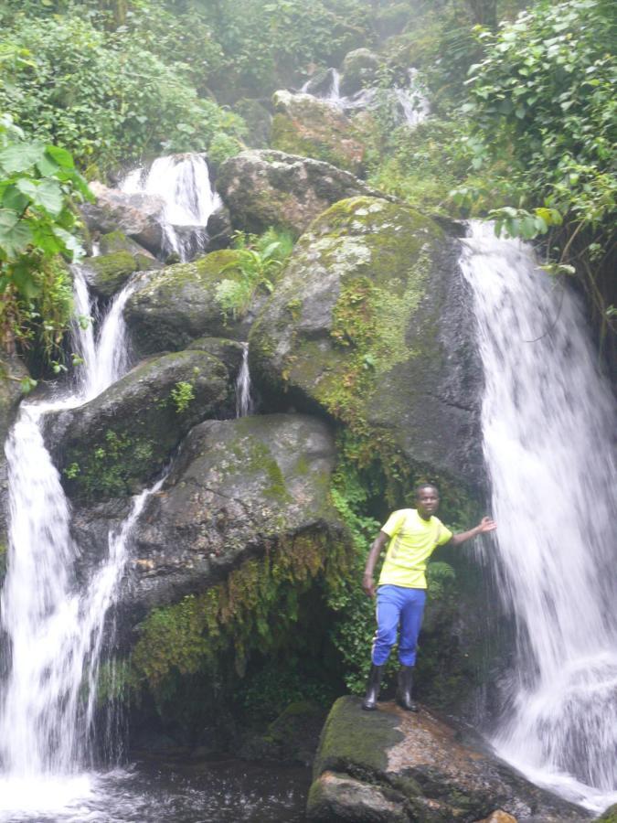 Mbunga Community Tourism Campsite Kasese Kültér fotó